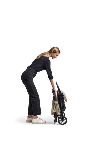 Inglesina Quid3 Tek El Tek Hamle ile Katlanıp Açılan Kabin Boy Bebek Arabası Lunar Beige - 16